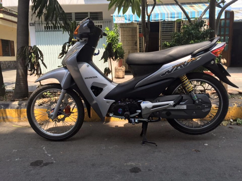Chỉ là con wave lớn full kiểng chạy đua theo phong trào - 4