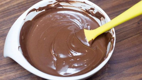 Chocolate bọc dâu tây cho valentine thêm tình tứ - 5