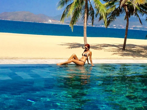 Hà anh bật mí bí kíp tạo dáng với bikini mà không bị phô - 6