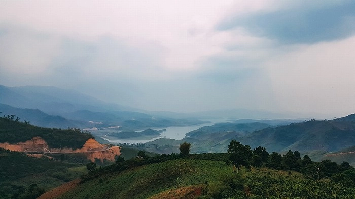Hồ tà đùng điểm hẹn mới cho dân phượt du lịch bụi - 1