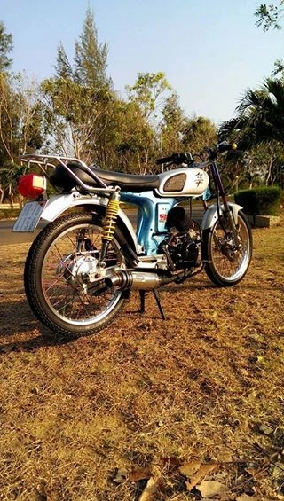 Honda 67 độ kiểng nhẹ để giành đi cf sáng - 4