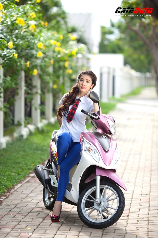 Kymco candy 50 so dáng cùng hot girl linh napie - 17