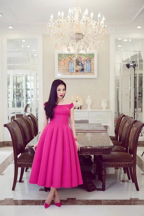 Lệ quyên - mỹ nhân trang điểm đậm mà không già - 10
