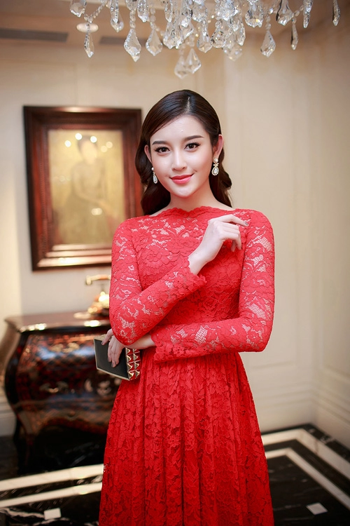 Lỗi trang điểm không muốn nhìn lại của sao việt 2015 - 7