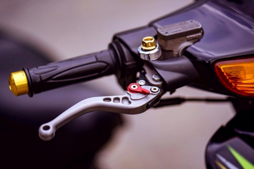 Nét đẹp từ chiếc honda wave độ kiểng hàng hiệu - 3