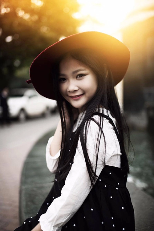 ngất ngây bé gái hà nội 8 tuổi xinh như hotgirl đàn chị - 5