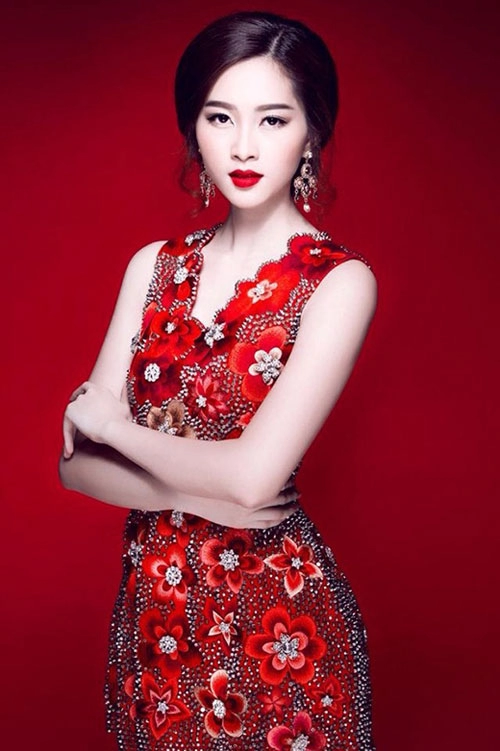 Những lần trang điểm đậm hiếm hoi của hoa hậu thu thảo - 2