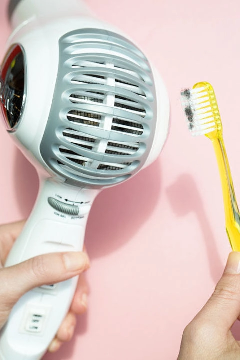 7 vật dụng trong nhà phải cọ bằng bàn chải đánh răng - 1