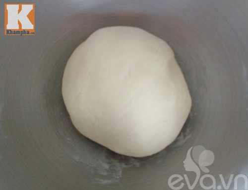 Bánh bao nhân đậu đỏ trứng muối siêu hấp dẫn - 4