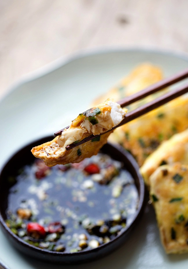 Đậu phụ chiên trứng đầy hấp dẫn - 6