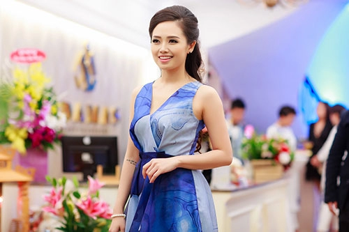 Mc ngọc trang nhiều show hơn sau khi công khai chuyện tình đồng tính - 3