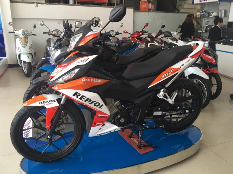 Tập hợp những chiếc winner 150 thay da đổi thịt tại showroom - 1