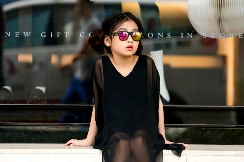 Thiên thần 7 tuổi hà nội đi đâu cũng sáng nhất phố vì mặc cực chất - 3