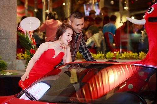 Vân hugo lần đầu xuất hiện tại sự kiện sau khi kể về bệnh tật gây xôn xao - 14