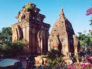 10 điểm du lịch hấp dẫn ở nha trang