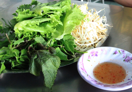 Bánh canh long hương nổi tiếng vũng tàu