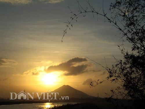 Bình minh trên núi mắng trời ở bình định