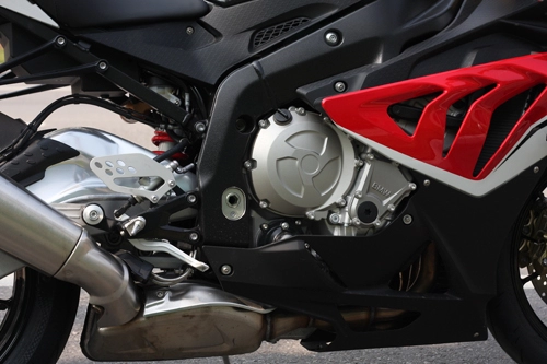 Bmw s1000rr 2014 xuât hiên tai ha nôi