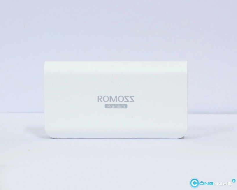 Bộ đôi powerbank từ romoss rẻ nhưng chất lượng