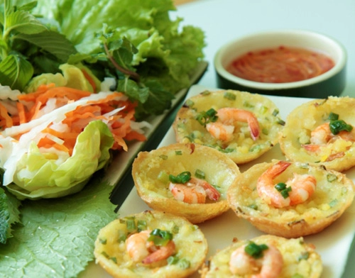 Chán ăn cơm trưa thèm gói và cuốn