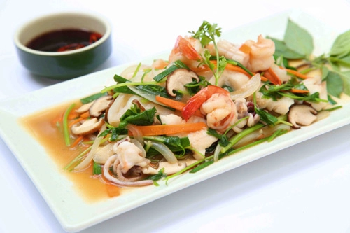 Chán ăn cơm trưa thèm gói và cuốn