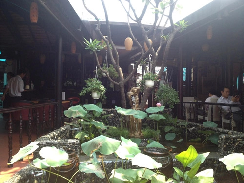 Đậm đà hương vị cà phê vườn nhà ai