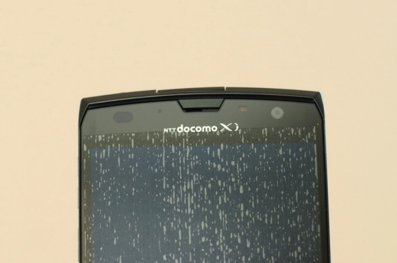 Đánh giá dòng máy giá rẻ fujitsu arrows x f02e f-02e