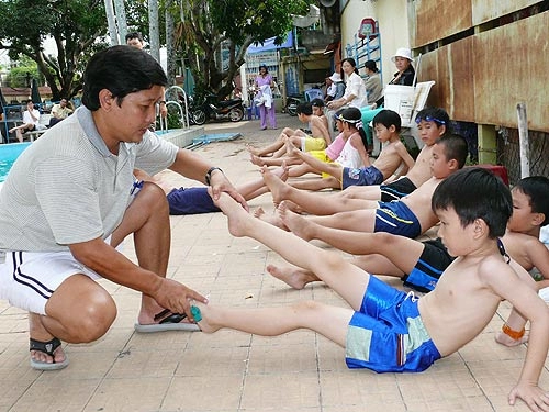 Dạy con về kỹ năng sinh tồn survival skills