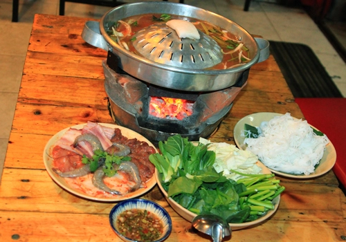 Độc đáo lẩu nướng ở sài gòn