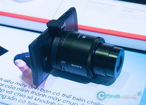 Độc đáo với ống kính tích hợp cảm biến hình ảnh sony cyber-shot qx100