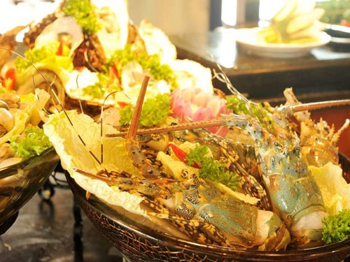 Khám phá bữa trưa cuối tuần tại ngọc mai đỏ