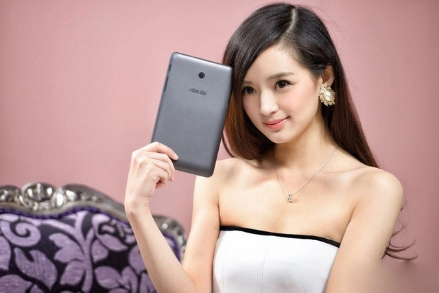 Kiêu nư nong bong bên asus memo pad