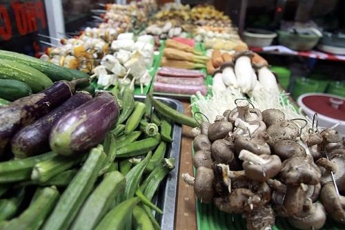 Lai rai đồ nướng ngày rét ở núi trúc