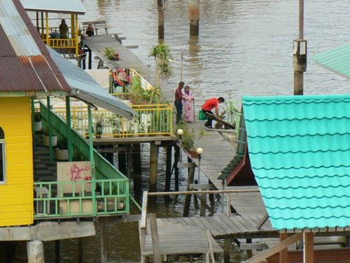 Làng nổi kampong ayer ở brunei
