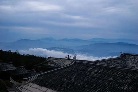 Ngắm mây đạp gió trên đỉnh nga my