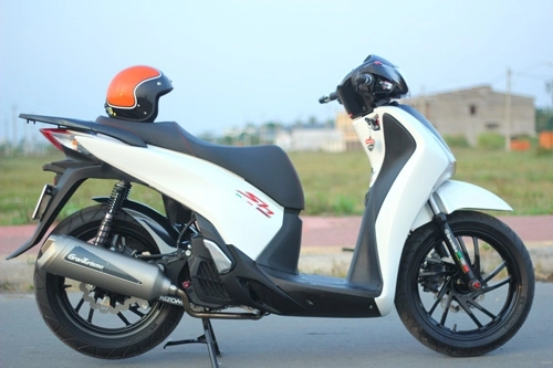 Những mẫu xe độ lạ mắt của giới trẻ việt