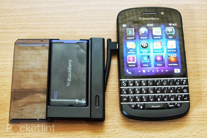 Những phụ kiện đáng sắm cho blackberry q10