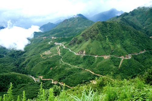 Quanh co đường đèo ô quy hồ