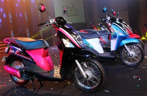 Suzuki trình làng scooter lets