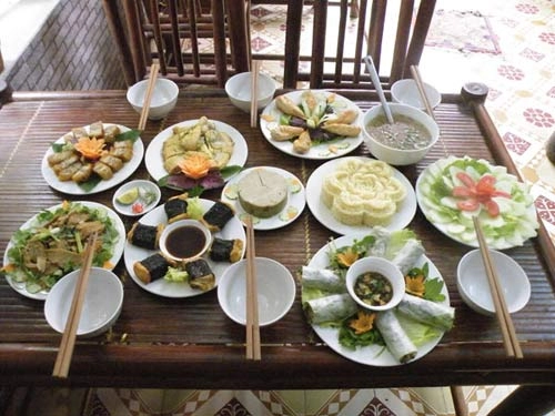Thích thú với quán chay thanh tịnh