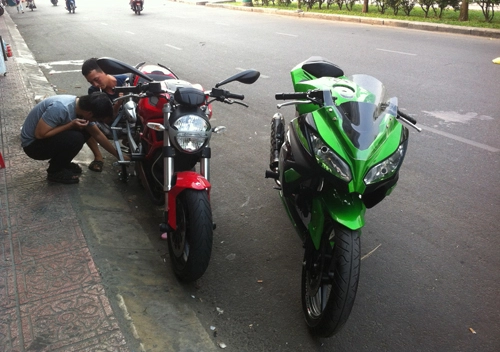 Thợ việt biến cbr150r thành kawasaki ninja 300