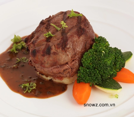Uống thỏa thích miễn phí nhân dịp snowz tròn 2 tuổi