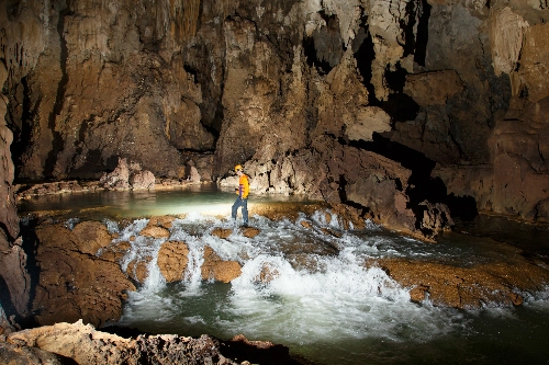 Vẻ đẹp quyến rũ của hang tú làn