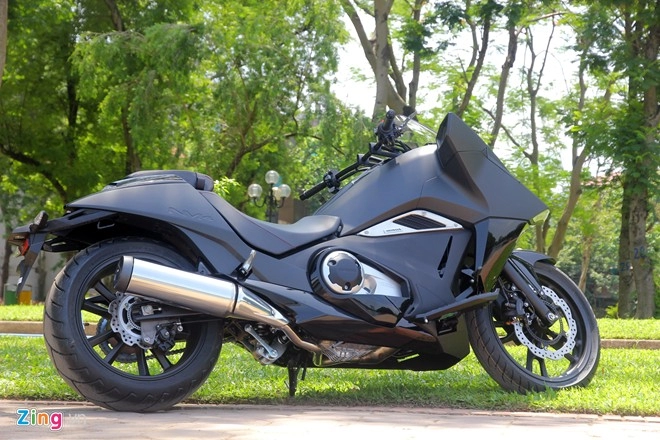 Xe honda phong cách máy bay tàng hình đầu tiên về việt nam