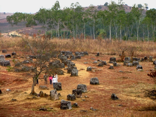 Xieng khouang thị trấn không yên tĩnh