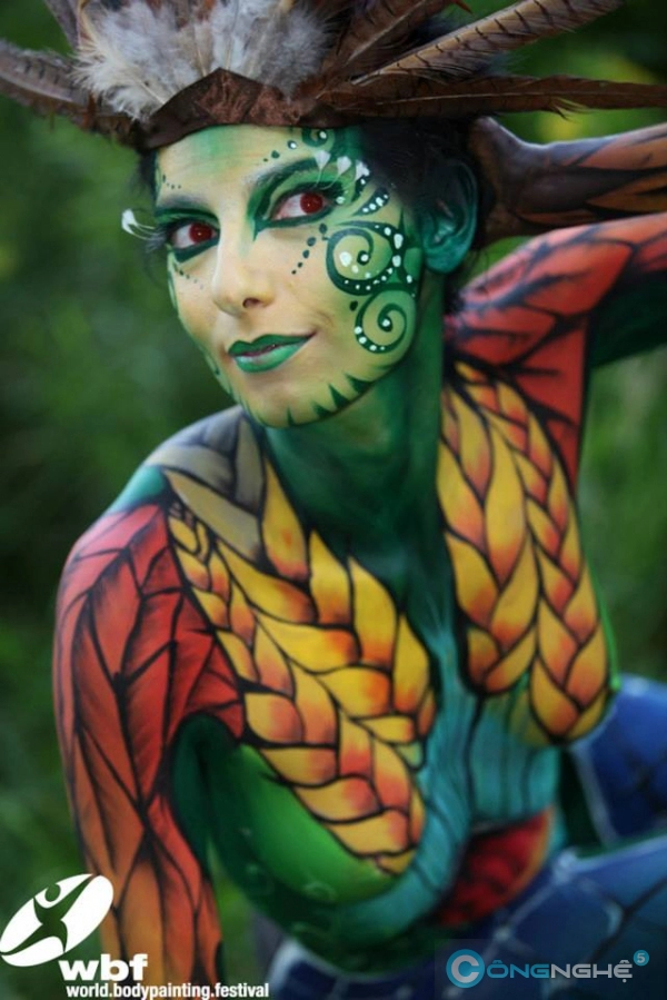 Ảnh body painting nghệ thuật hay sự phản cảm 