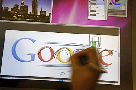 Nghề nhân cách hóa logo ở google