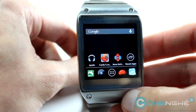 Samsung galaxy gear chơi được candy crush saga 