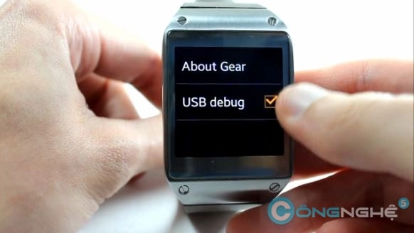 Samsung galaxy gear chơi được candy crush saga 