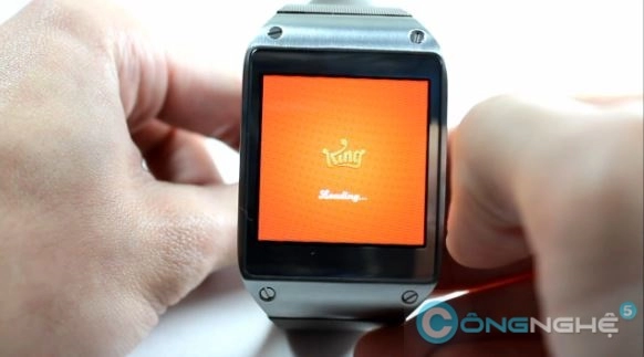 Samsung galaxy gear chơi được candy crush saga 